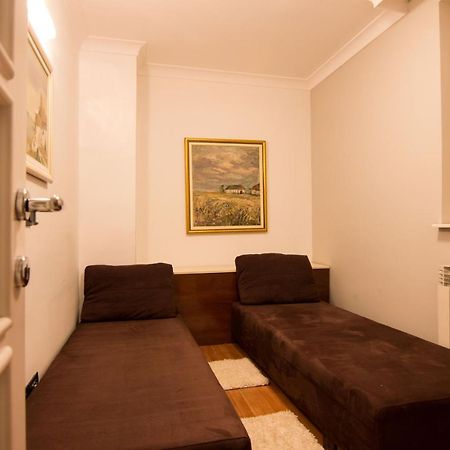 Apartment Novak Belgrado Buitenkant foto